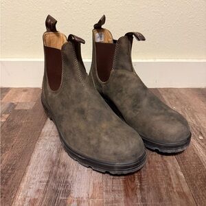 Blundstone Size 13 Chelsea Boots